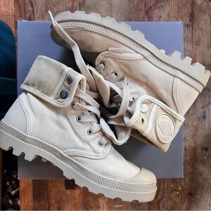 Palladium Baggy Pallabrouse combat boots in canvas twill brown tan Size 7.5 NEW